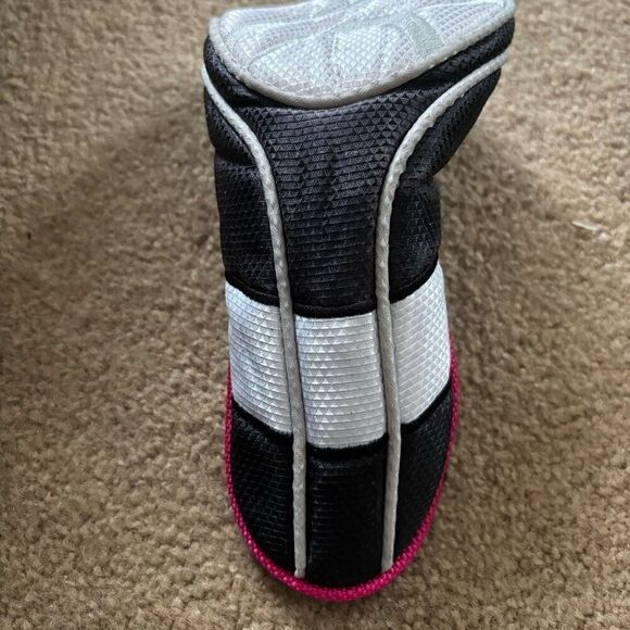 Lynx Regalia Golf Club Head Cover - Picture 2 of 3